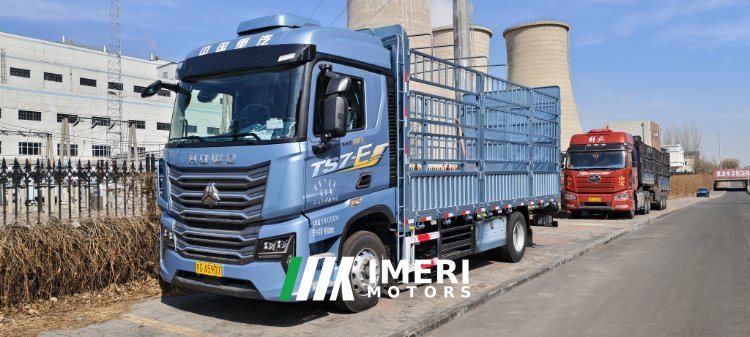 Sinotruk HOWO TS7 330 hp 4X2 6.75 m - truck from China