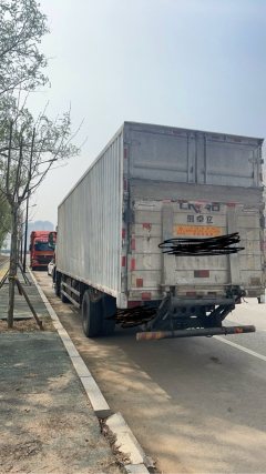 Dongfeng Tianlong KL 300 hp 6X2 9.6 m - ფოტო 3