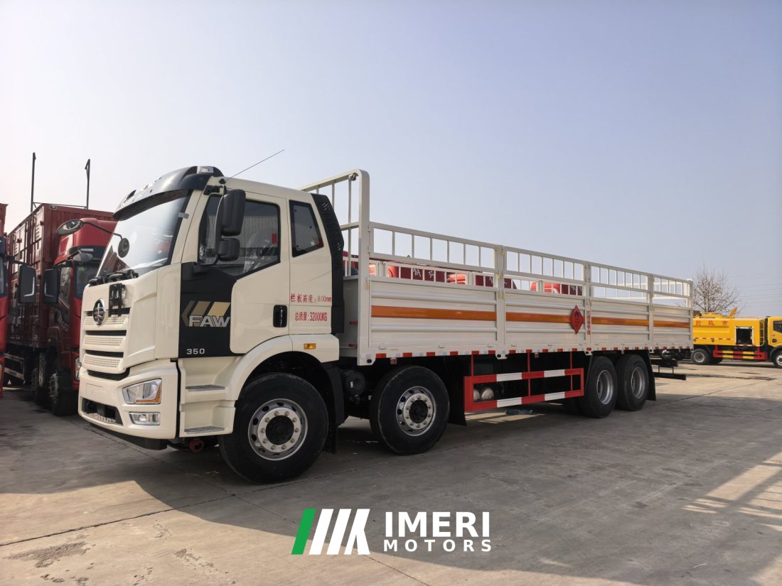Chengli FAW Jiefang 350 hp 8X4 9.6 m - truck from China