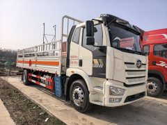 Chengli FAW Jiefang 350 hp 8X4 9.6 m - photo 4
