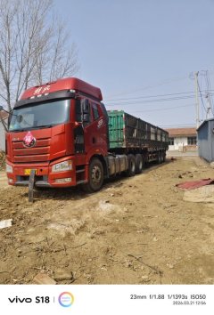 FAW Jiefang J6P 420 hp 4X2 - photo 1