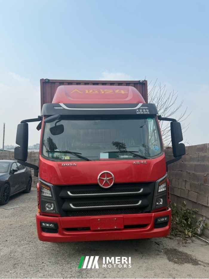 Dayun Xianglong 150 hp 4X2 4.12 m - truck from China