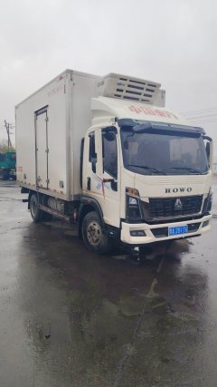 SINOTRUK HOWO Light Duty Truck Commander 160 hp 4X2 4.2 m - ფოტო 1