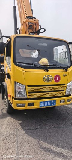 FAW Jiefang Tiger VR 155 hp 4X2 4 m - ფოტო 1