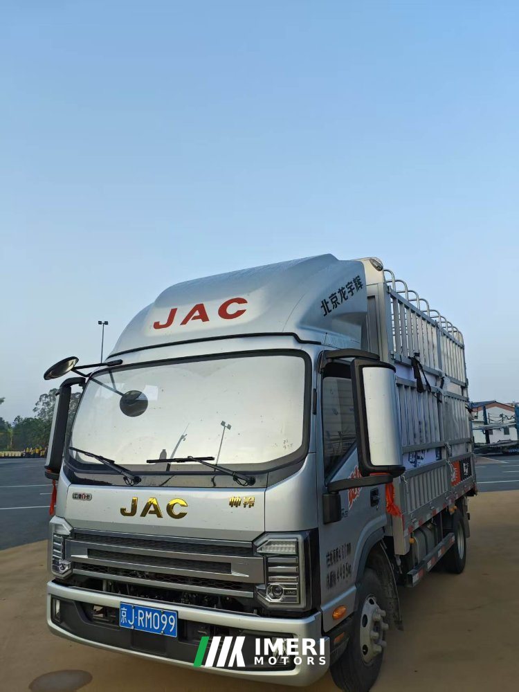 JAC Shuailing S9 170 hp 4X2 4.18 m - truck from China