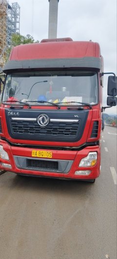 Dongfeng Tianlong VL 450 hp 6X4 - photo 6