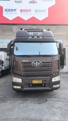 FAW Jiefang J6P 420 hp 9.6 m - photo 1