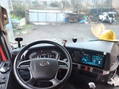 Dongfeng Liuzhou Chenglong H5 350 hp 8X4 6.8 m - photo 4