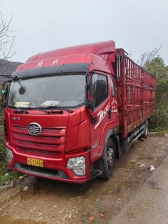 FAW Jiefang J6G 260 hp 4X2 6.75 m - ფოტო 1