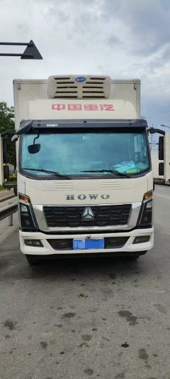 SINOTRUK HOWO Light Duty Truck Commander 160 hp 4X2 4.2 m - photo 3