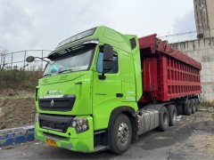 Sinotruk HOWO T7H 540 hp 6X4 - photo 1