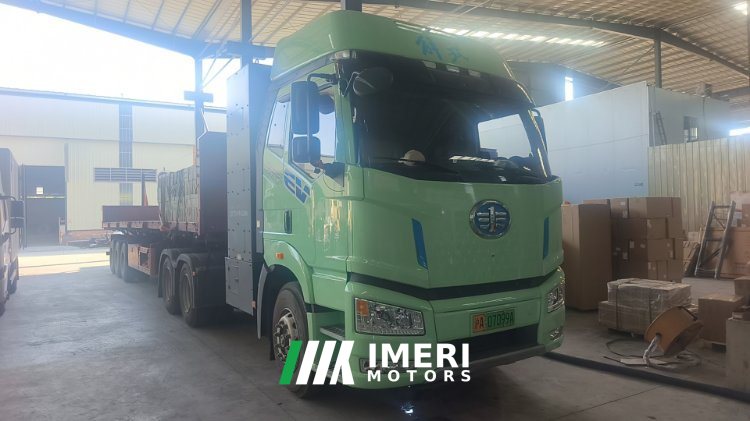 FAW Jiefang J6P 620 hp 6X4 - truck from China