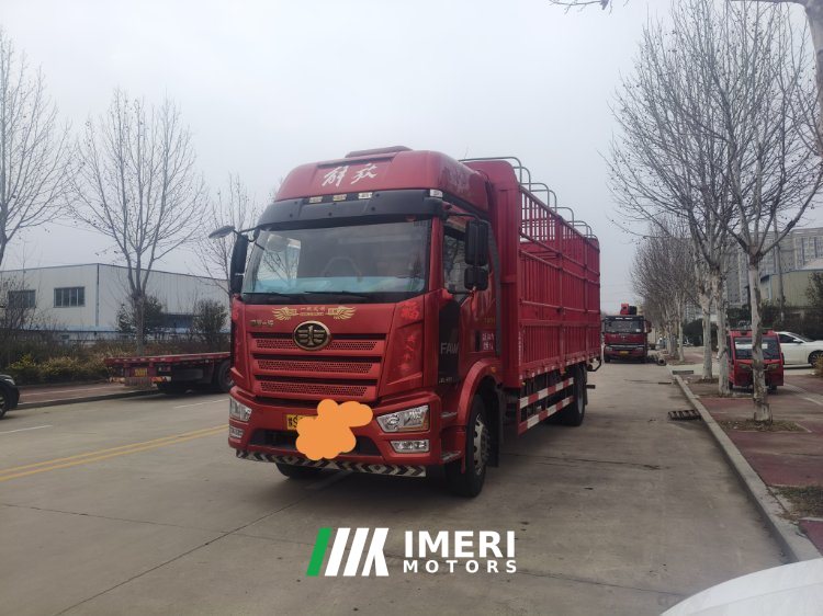 FAW Jiefang J6L 260 hp 4X2 6.75 m - truck from China