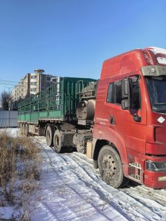 13 m x 2.55 m 1-axis stake body type semi-trailer - photo 1