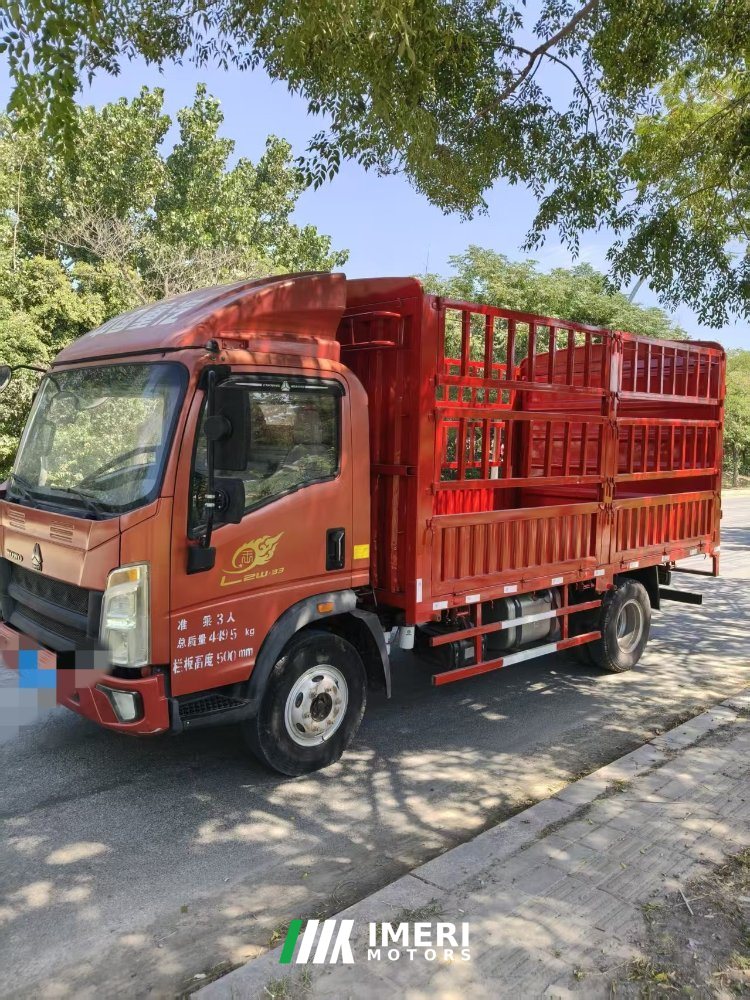 SINOTRUK HOWO Light Duty Truck Hanjiang 170 hp 4X2 4.15 m - truck from China
