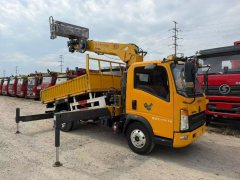 Sinotruk HOWO MATE 140 hp 4X2 3.3 m - photo 3