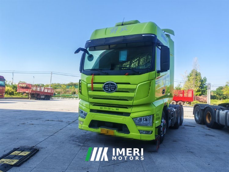 2021 FAW Jiefang J7 550 hp 6X4