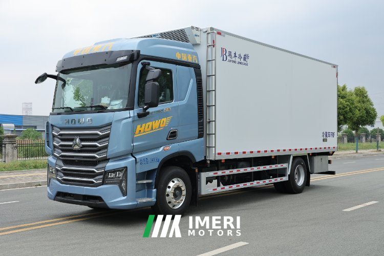 2025 Sinotruk HOWO TS7 350 hp 4X2 6.83 m
