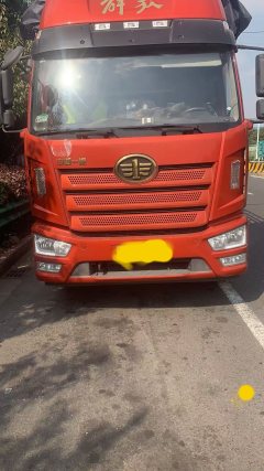 FAW Jiefang J6L 220 hp 4X2 6.8 m - ფოტო 1