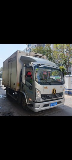 Shacman 150 hp 6X2 4 m - photo 3