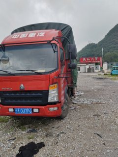 SINOTRUK HOWO Light Duty Truck Dream Chaser 150 hp 4X2 3.65 m - photo 2