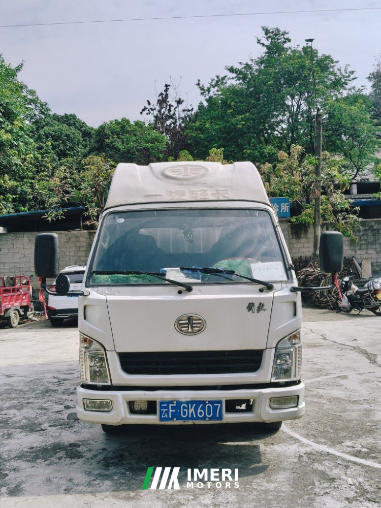 FAW Jiefang 78 hp 4X2 2.42 m - truck from China