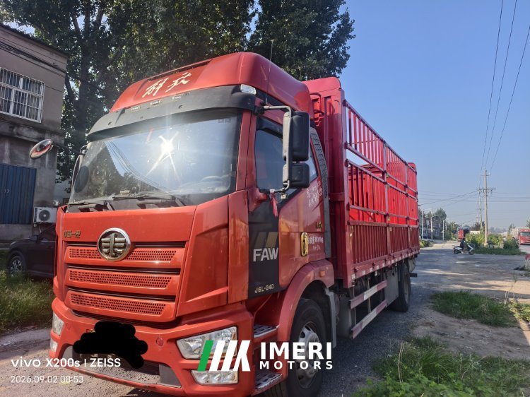 2021 FAW Jiefang J6L 240 hp 4X2
