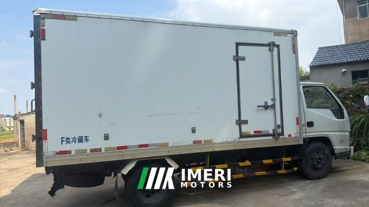 refrigerated truck JMC - სატვირთო ჩინეთიდან