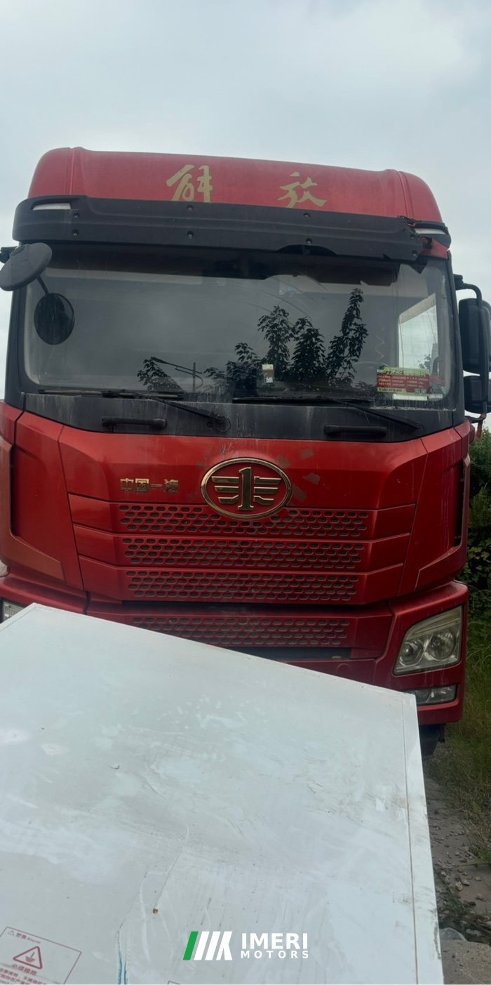 2021 FAW Jiefang JH6 480 hp 6X4