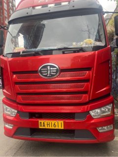 FAW Jiefang J6L 300 hp 4X2 6.8 m - photo 2