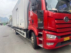 FAW Jiefang J6L 300 hp 4X2 6.8 m - photo 3
