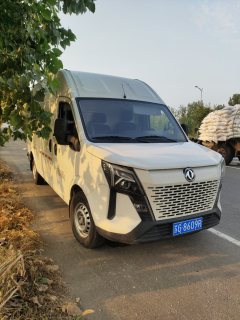 Dongfeng V9+ 136 hp - фото 3