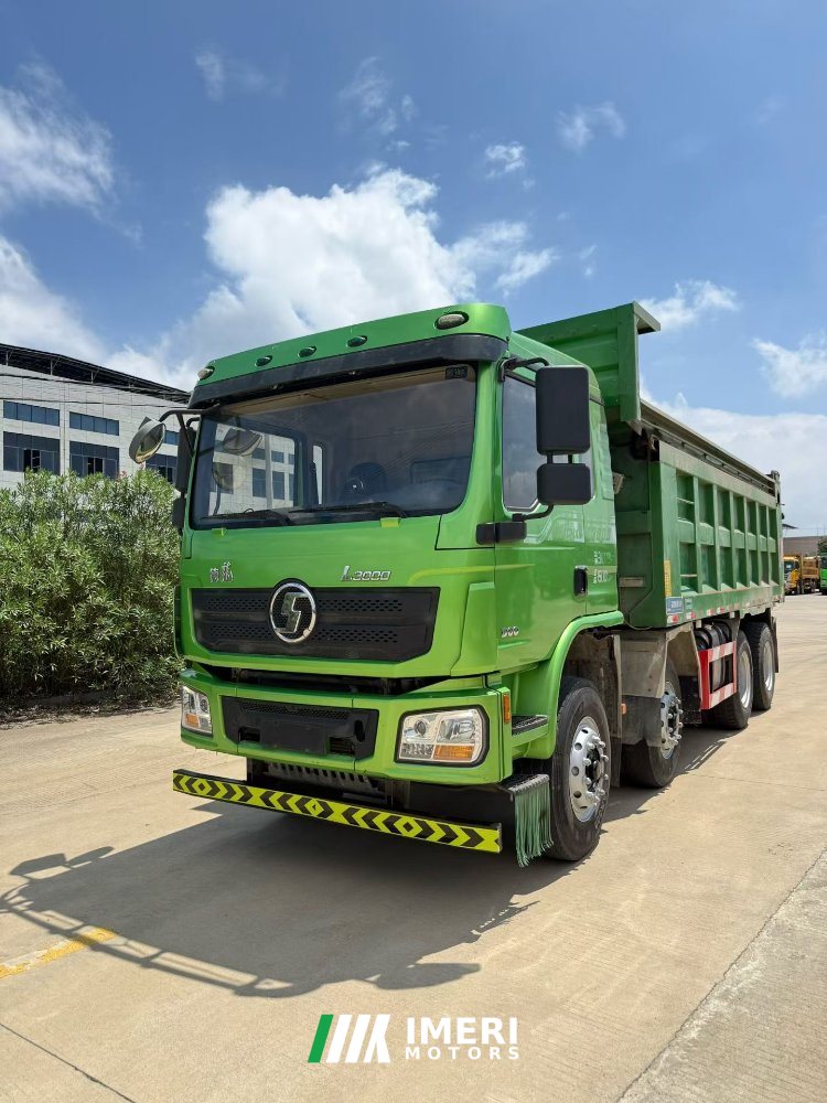 2021 Shacman Delong L3000 300 hp 8X4 6.2 m