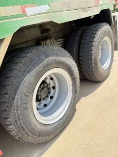 Shacman Delong L3000 300 hp 8X4 6.2 m - photo 4