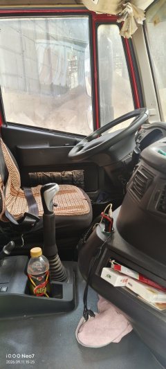 SAIC Hongyan Genlyon 520 hp 6X4 - ფოტო 7