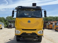 Sinotruk HOWO TX7 320 hp 8X2 8.6 m - ფოტო 1