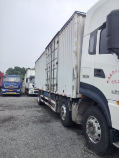Dongfeng Tianlong KL 300 hp 6X2 9.4 m - ფოტო 4