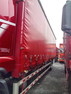 Dongfeng Liuzhou Chenglong H5V 300 hp 4X2 9.7 m - ფოტო 4
