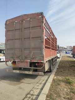 Dongfeng Liuzhou Chenglong H5 245 hp 4X2 6.8 m - photo 3