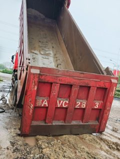 SAIC Hongyan 350 hp 6X4 7 m - ფოტო 7