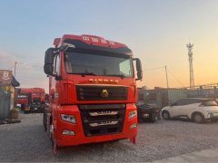 Sinotruk Sitrak G7S 540 hp 6X4 - photo 2