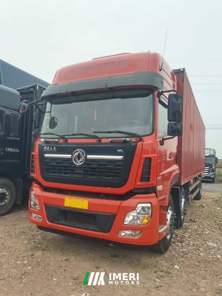 2019 Dongfeng Tianlong VL 292 hp 6X2 9.6 m