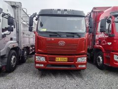 FAW Jiefang J6L 220 hp 4X2 6.75 m - фото 3