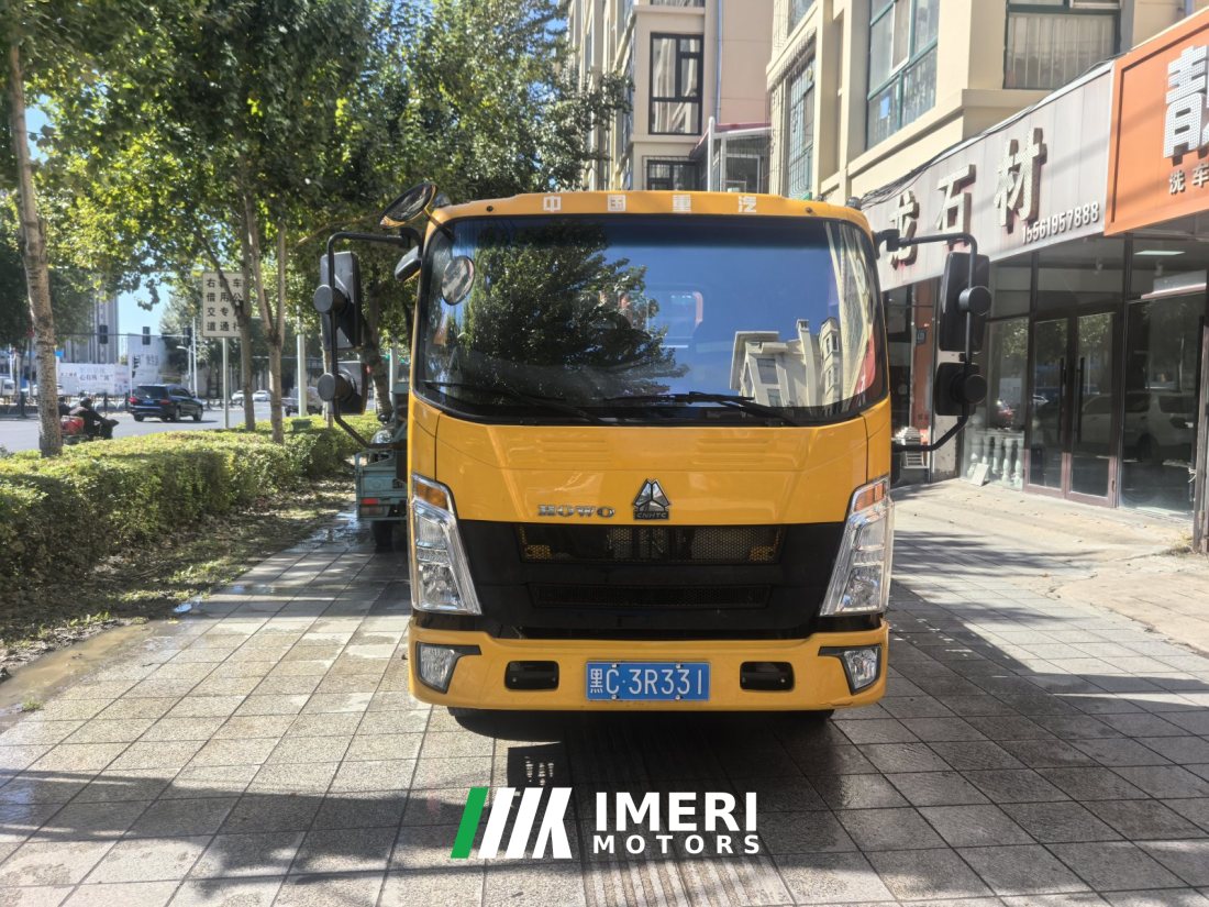 Hubei Hongyu (Hongyu Brand) Sinotruk HOWO chassis 1400 hp 4X2 5.6 m - грузовик из Китая