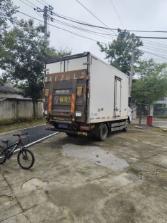 FAW Jiefang J6F 4X2 4.2 m - ფოტო 1