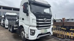 SAIC Hongyan Genlyon 6X4 - ფოტო 1