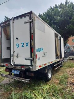 Qingling Isuzu KV100 120 hp 4X2 4.08 m - ფოტო 4