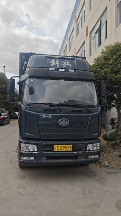 FAW Jiefang J6M 240 hp 6X2 9.5 m - photo 1
