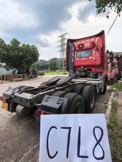 Sinotruk HOWO T7H 440 hp 6X4 - photo 2