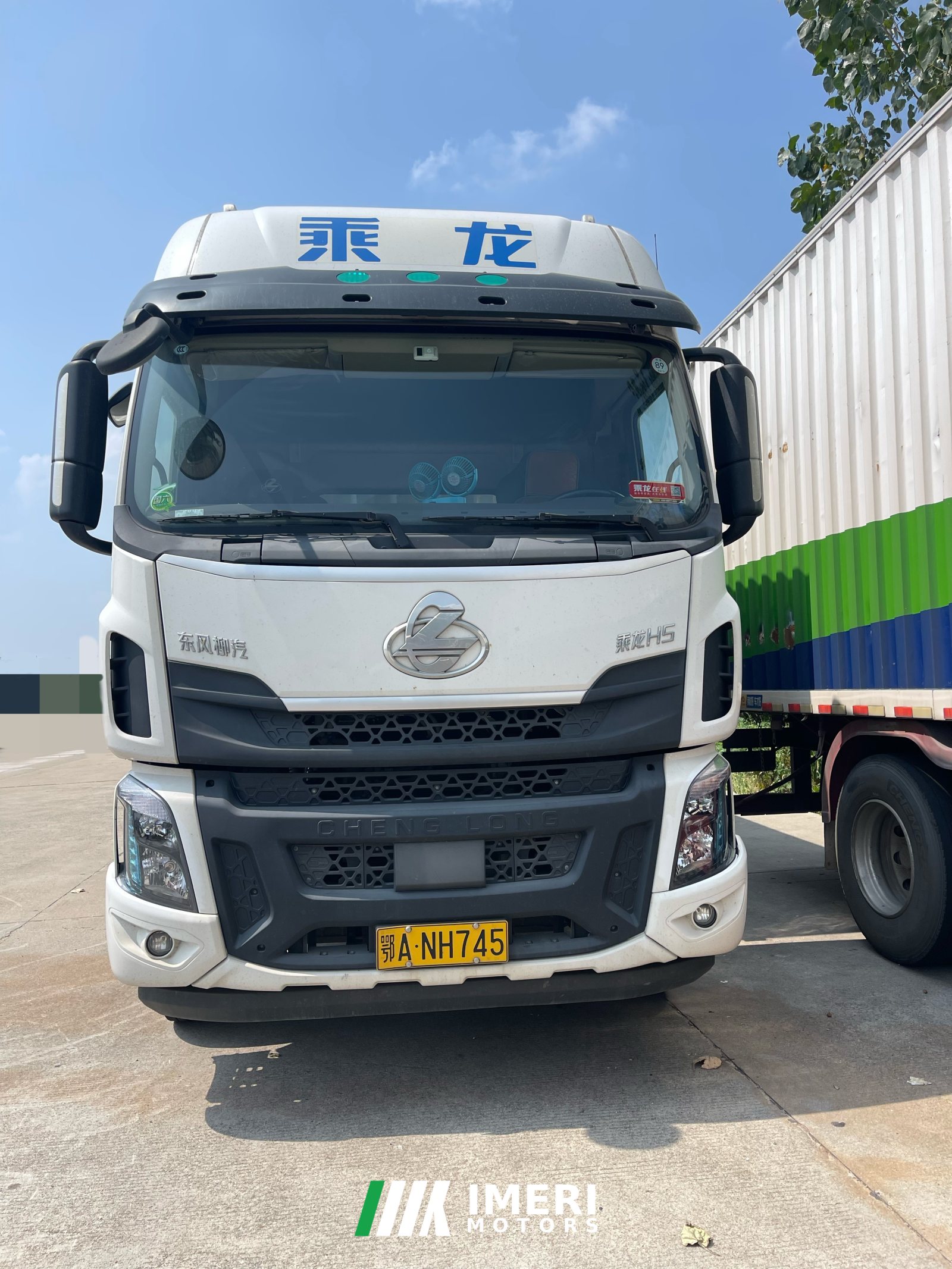 2022 Dongfeng Liuzhou Chenglong H5 240 hp 4X2 9.7 m